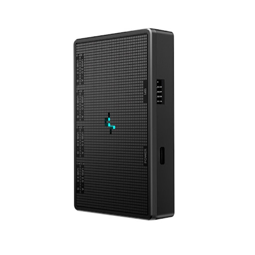 DeepCool UH-04 9-Pin USB 2.0 Hub Image 1